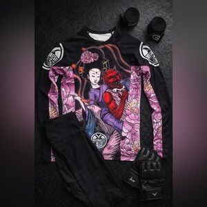 Meerkatsu Women’s XS BJJ Rash Guard Geisha Oni Graphic MMA Jiu Jitsu Top